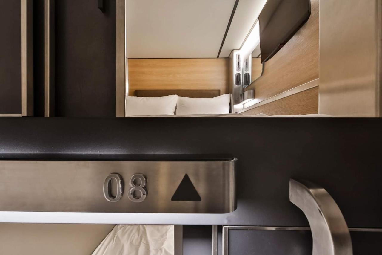 Pod Hotel Montréal Exteriör bild