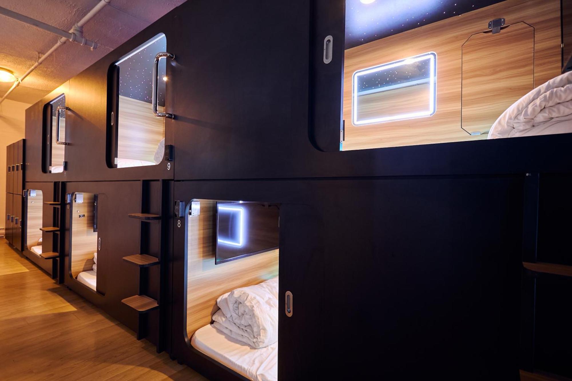 Pod Hotel Montréal Exteriör bild
